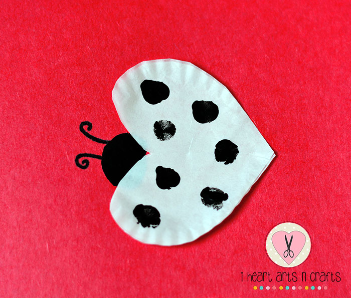 Fingerprint Love Bugs Easy Valentine's Day Craft