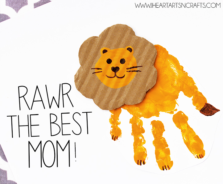 Rawr The Best Mom - Handprint Lion Mother's Day Card