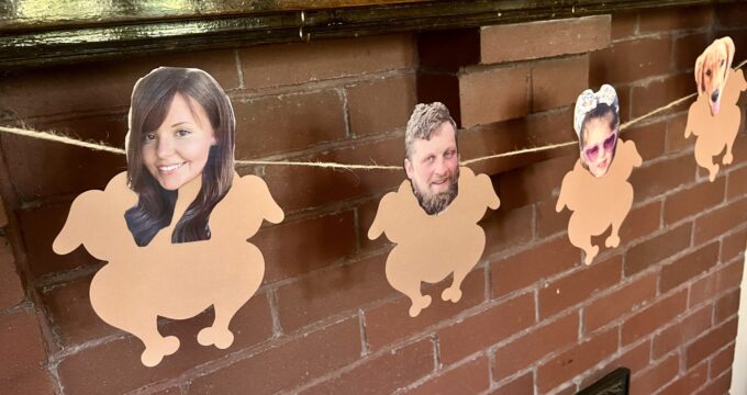 How To Make a Thanksgiving Turkey Photo Garland using the xTool M2